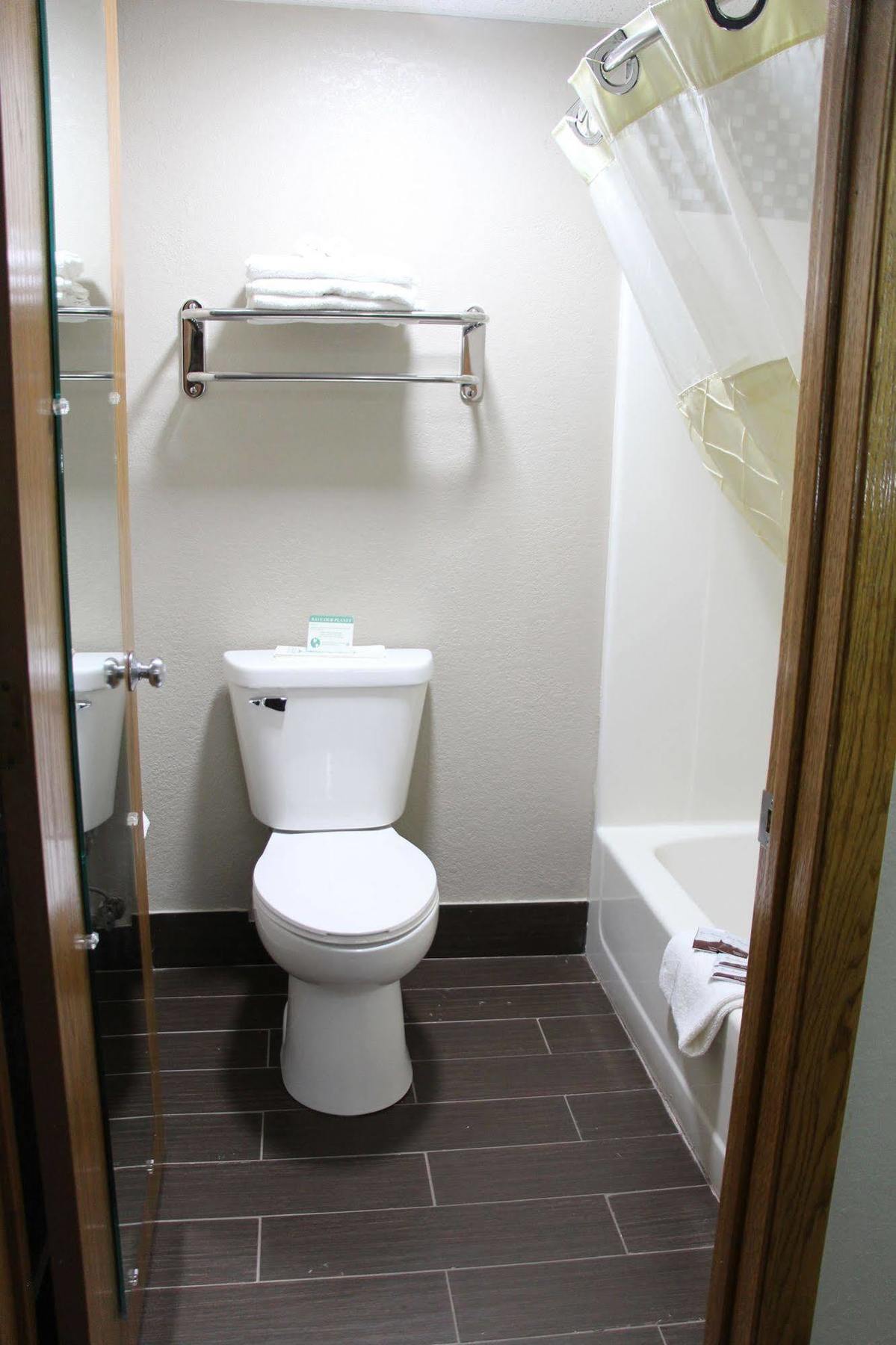 Motel 60 And Villa Centerville 외부 사진